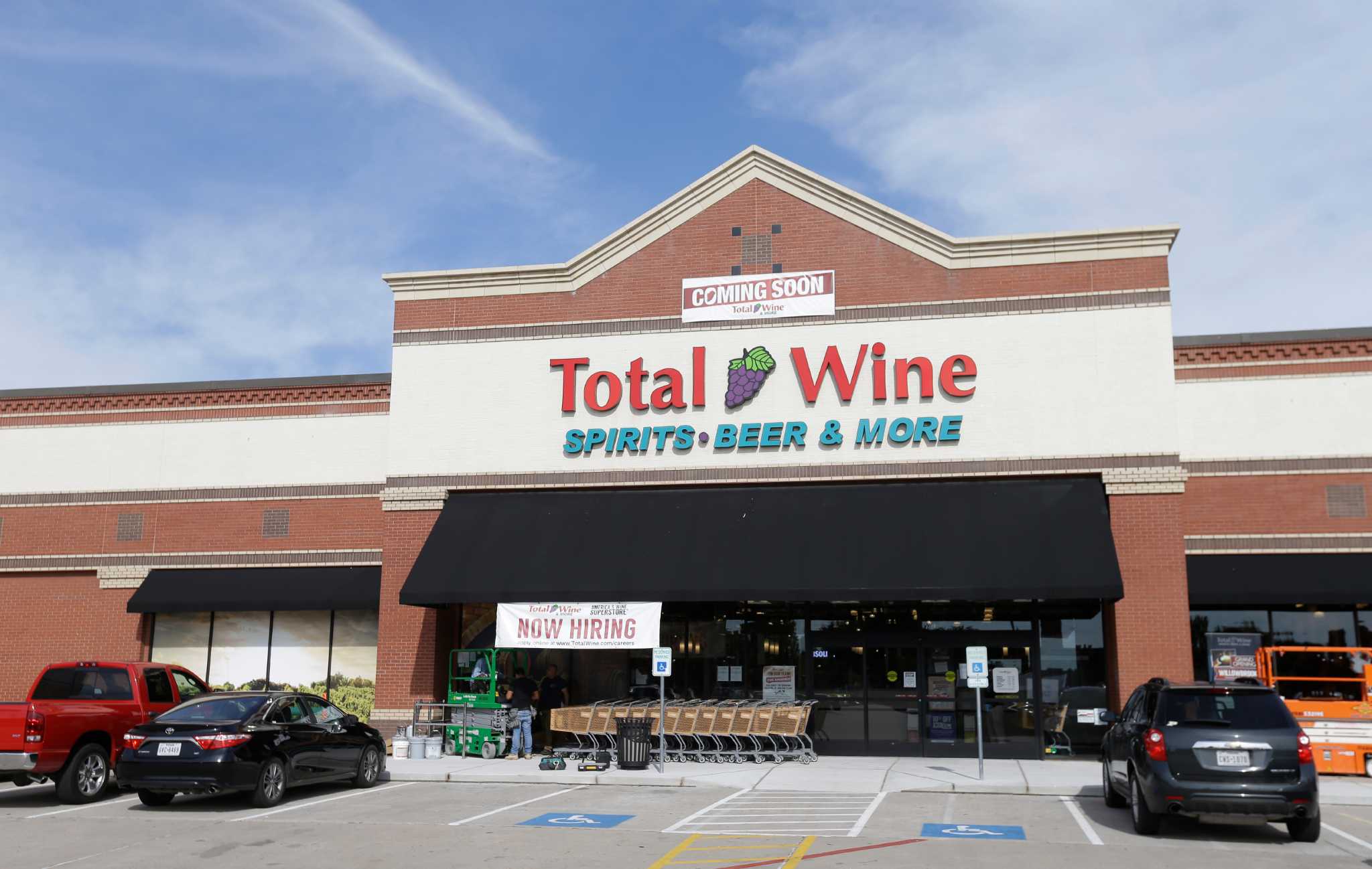 Total Wine & More to open Pearland store