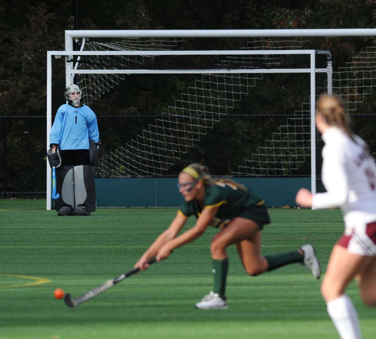 Greenwich Academy field hockey blanks Loomis Chaffee, improves to 130