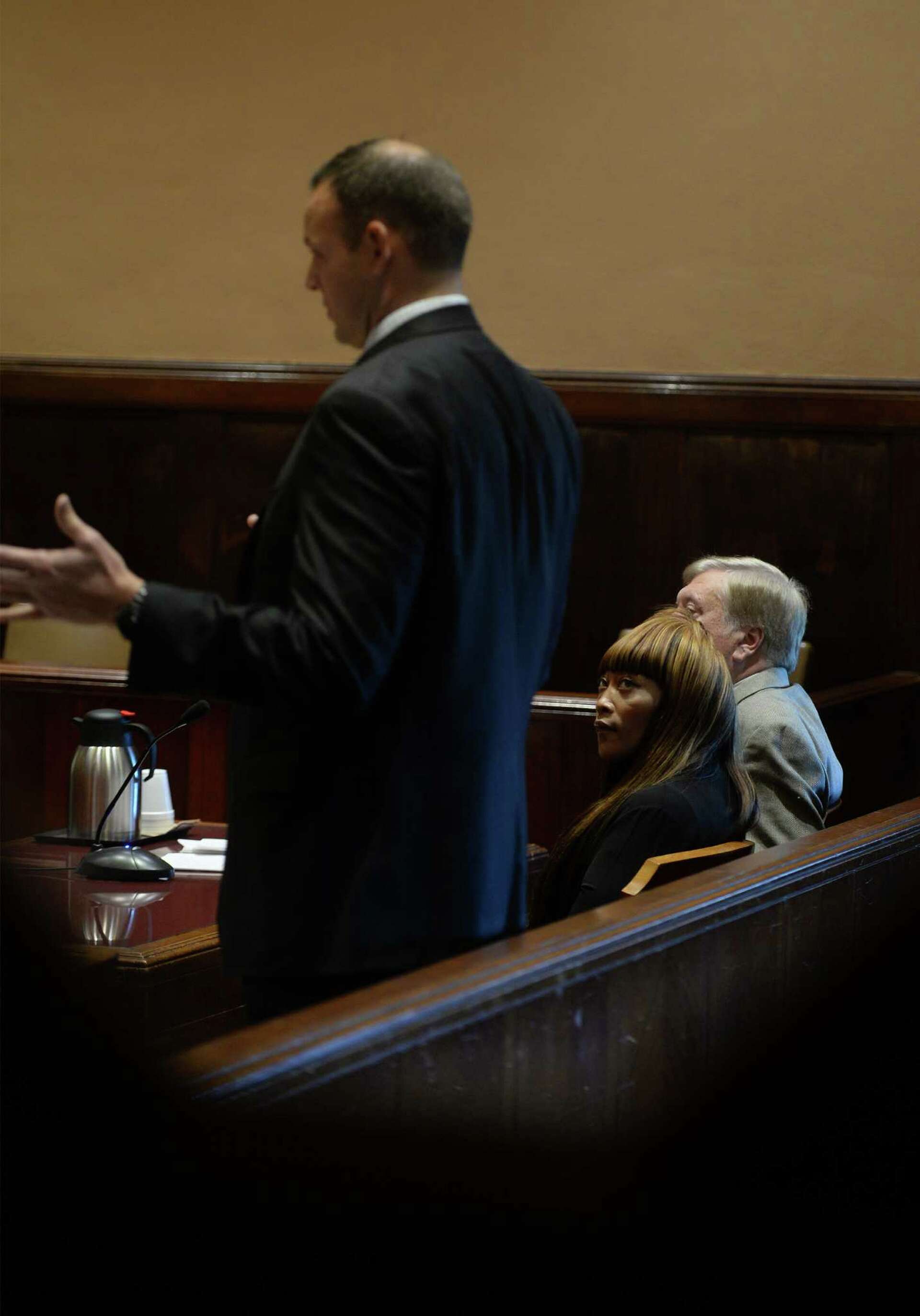 Weird Al' Yankovic will drop parodies for originals at Paramount show -  Newsday, image size:1920x2748