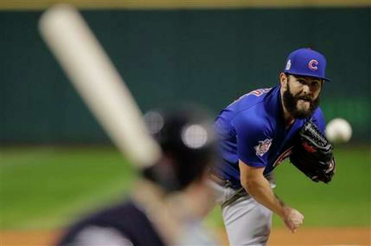 PHOTOS: The top Major League Baseball free agents available this offseason Chicago Cubs starting pitcher Jake Arrieta is one of the top starting pitchers available in free agency. The Astros are looking to bolster their bullpen, which could be done by adding a starter and moving a current starter into a relief role. Browse through the photos above for a look at some of the guys the Astros could target in free agency as well as the top free agents available.