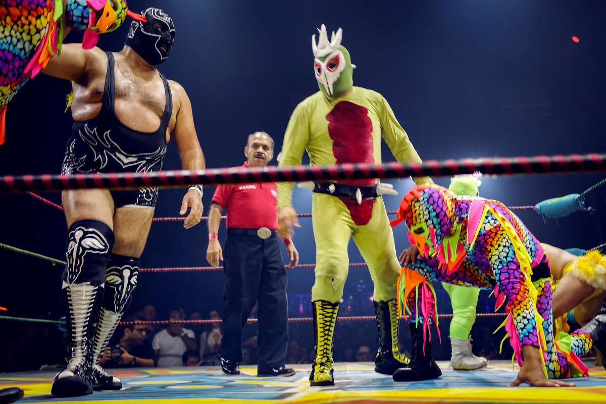 Burlesque meets Mexican wrestling at Lucha VaVOOM Halloween Madness event