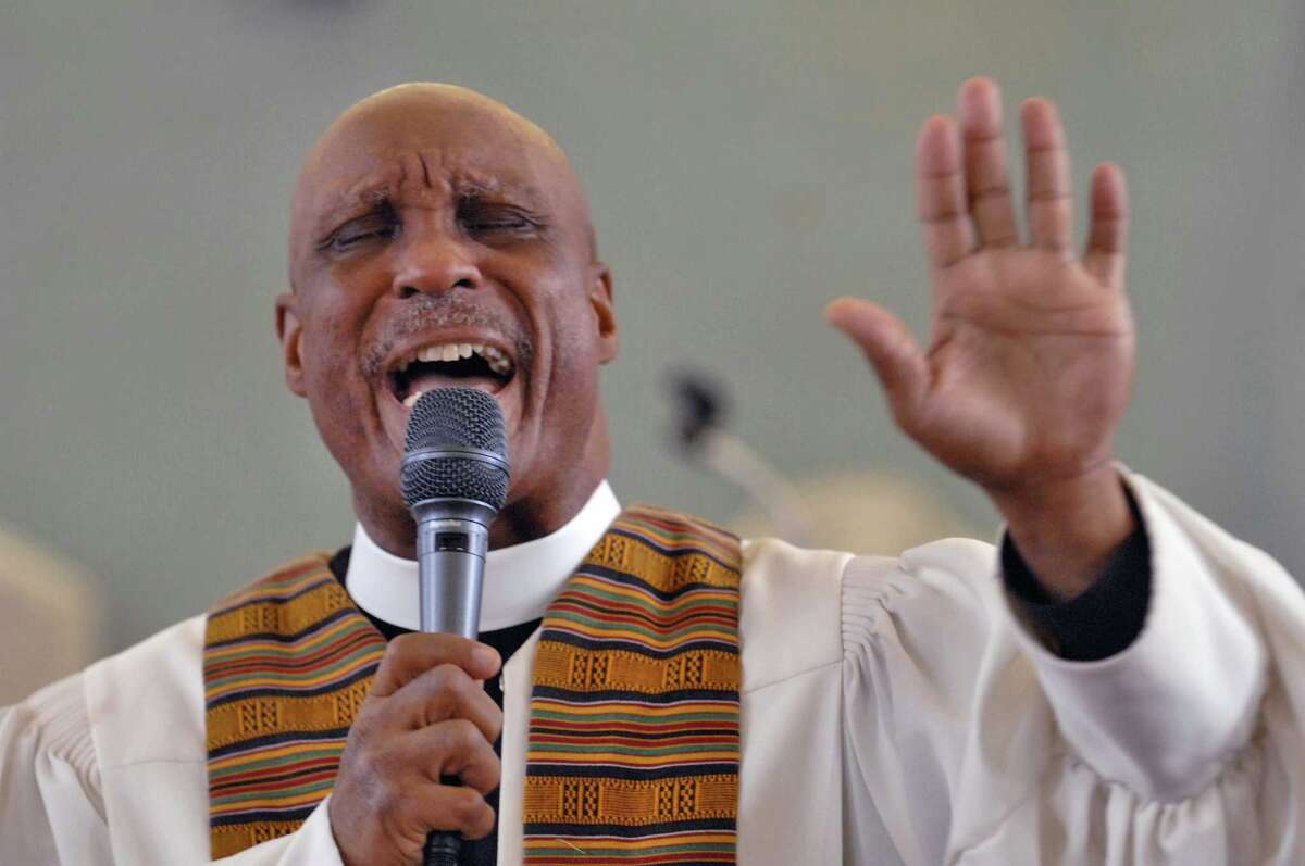 Albany pastor Edward Smart, wife charged with three felonies