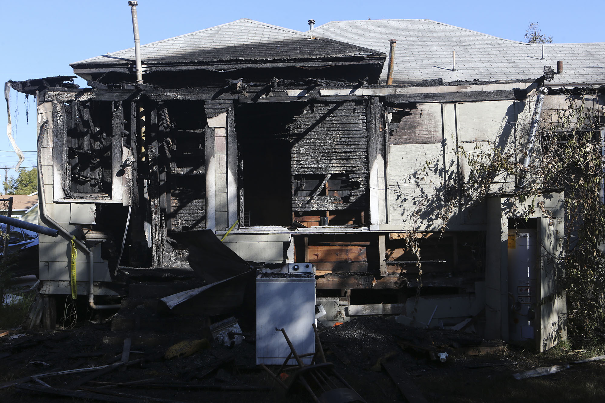 Report reveals details about infant found dead alone in house fire
