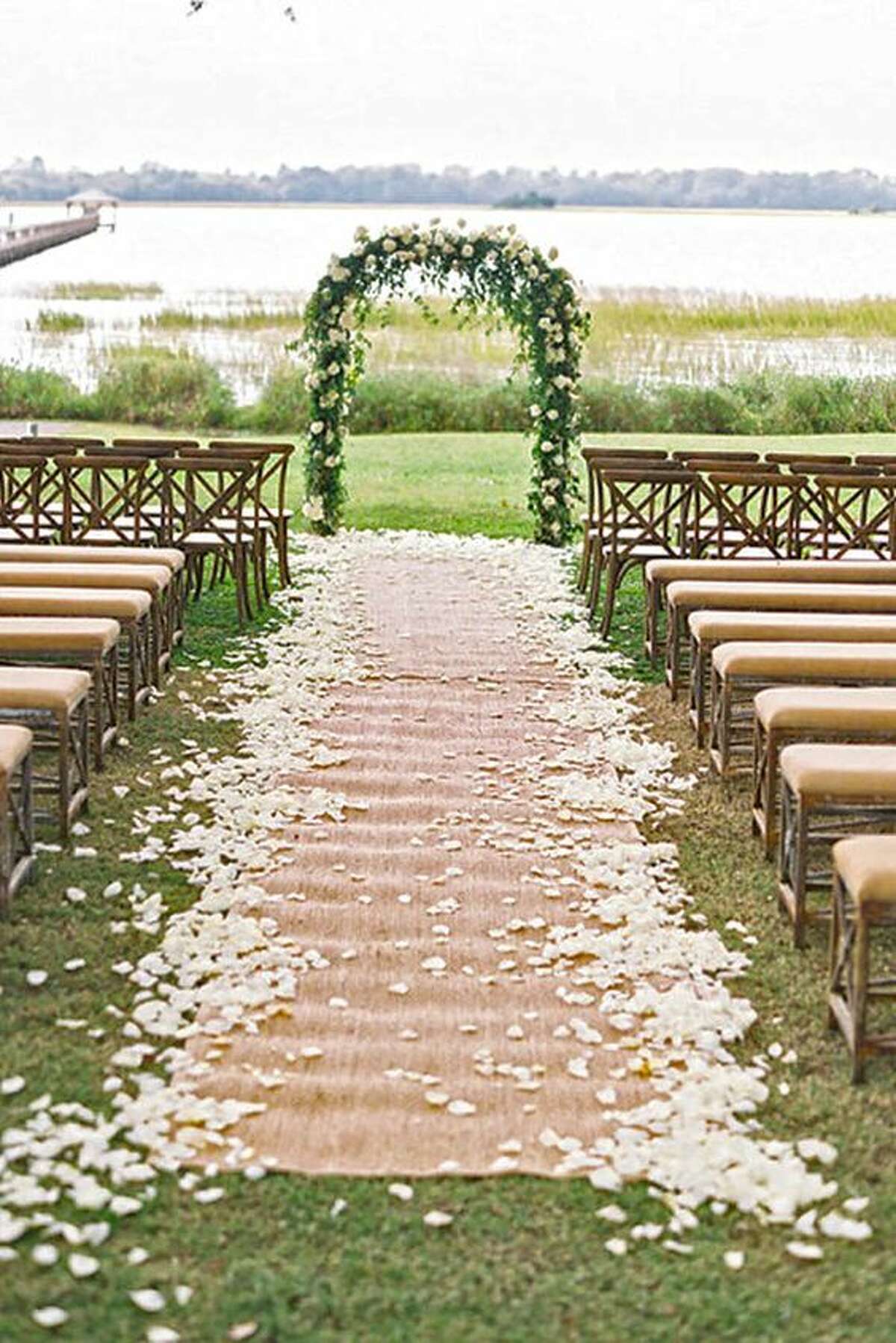 Walk your way:Scarp what you think about burlap. The material will add the perfect rustic touch to any Texas wedding. Photo: Pinterest