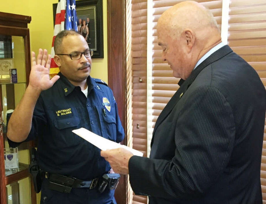 Fort Bend County commissioners appoint Precinct 2 constable Houston