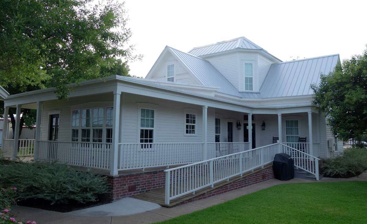 A weekend in Magnolia House, Chip and Joanna Gaines' 'Fixer Upper