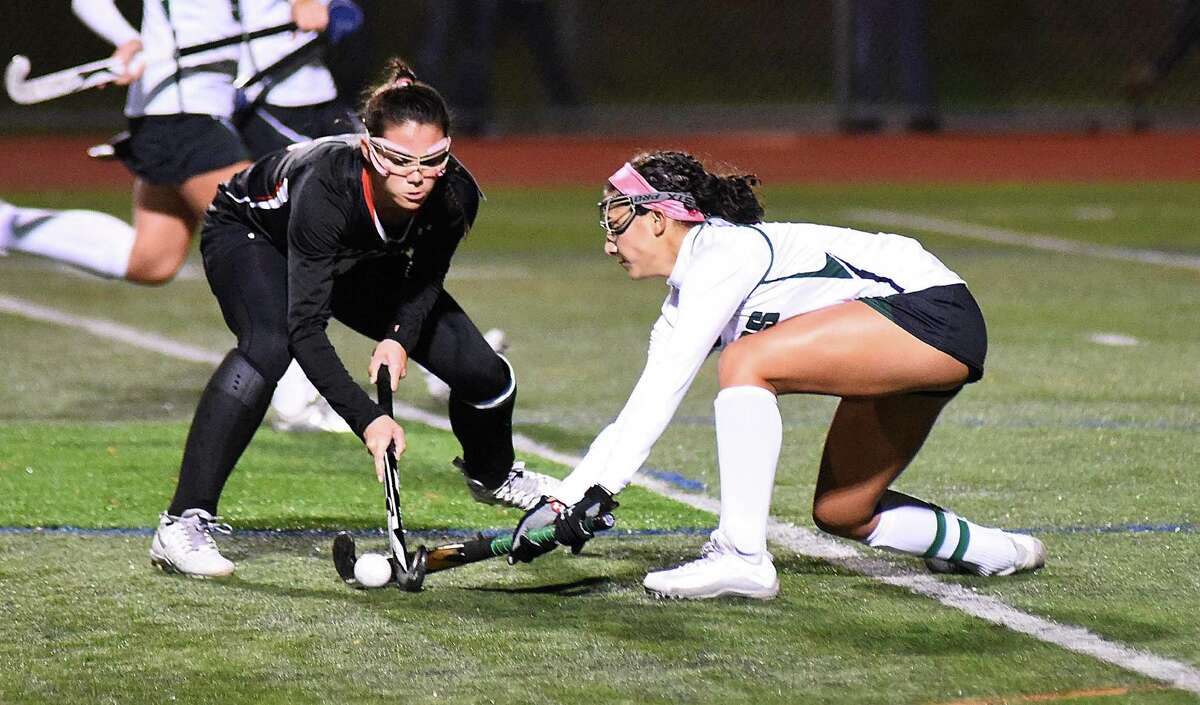 Norwalk field hockey holds off New Canaan to advance to semifinals