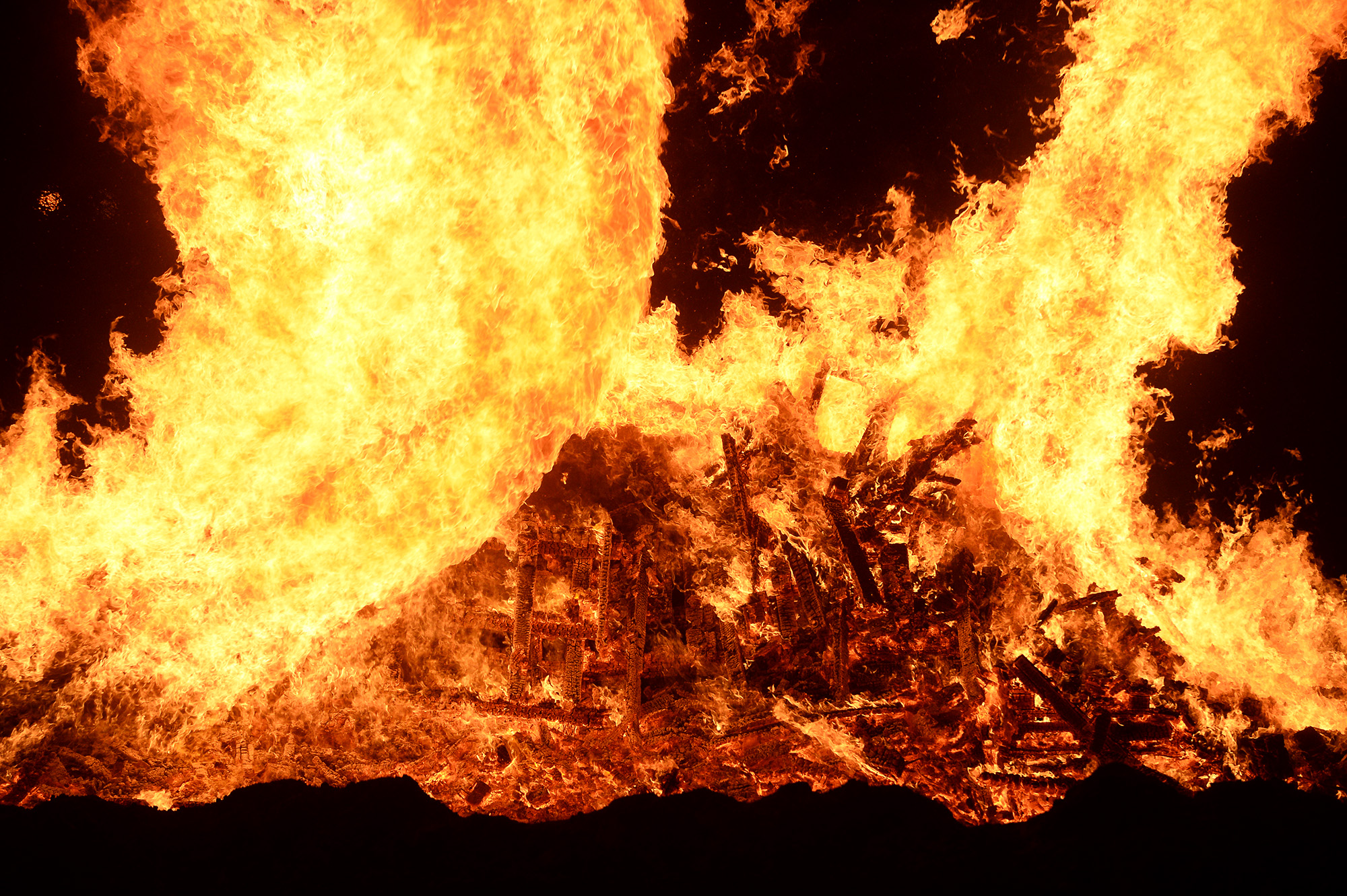 Orange County burn ban begins as dry conditions worsen