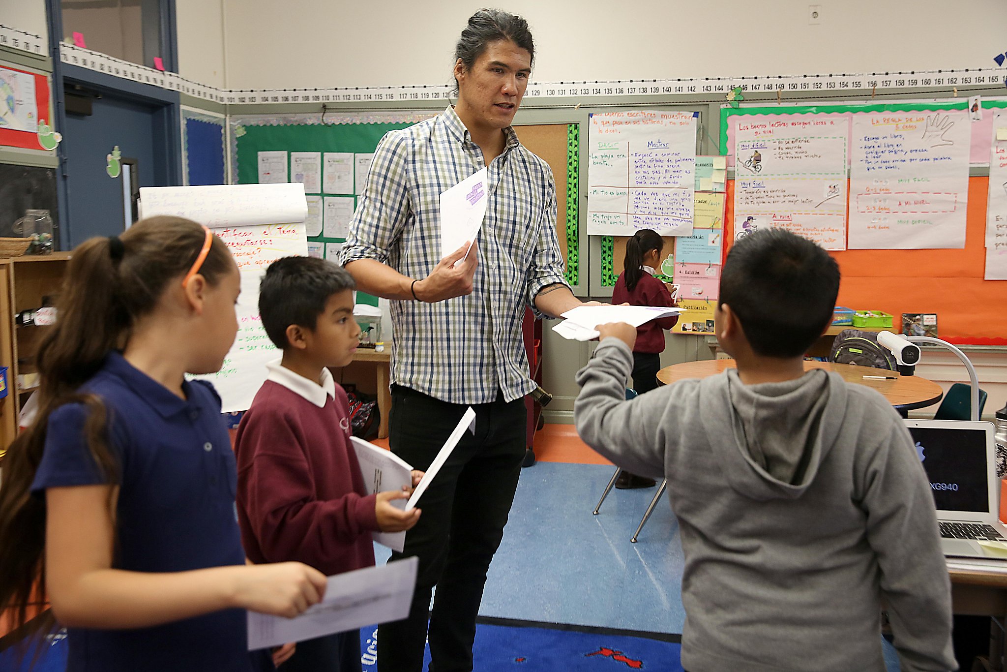 California Teacher Shortage Worsens, Especially In Cities