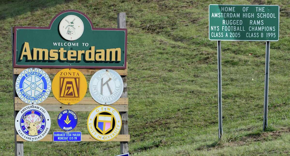The welcome sign just north of the I 90 exit Friday Oct. 21, 2016 in Amsterdam, N.Y. (Skip Dickstein/Times Union)