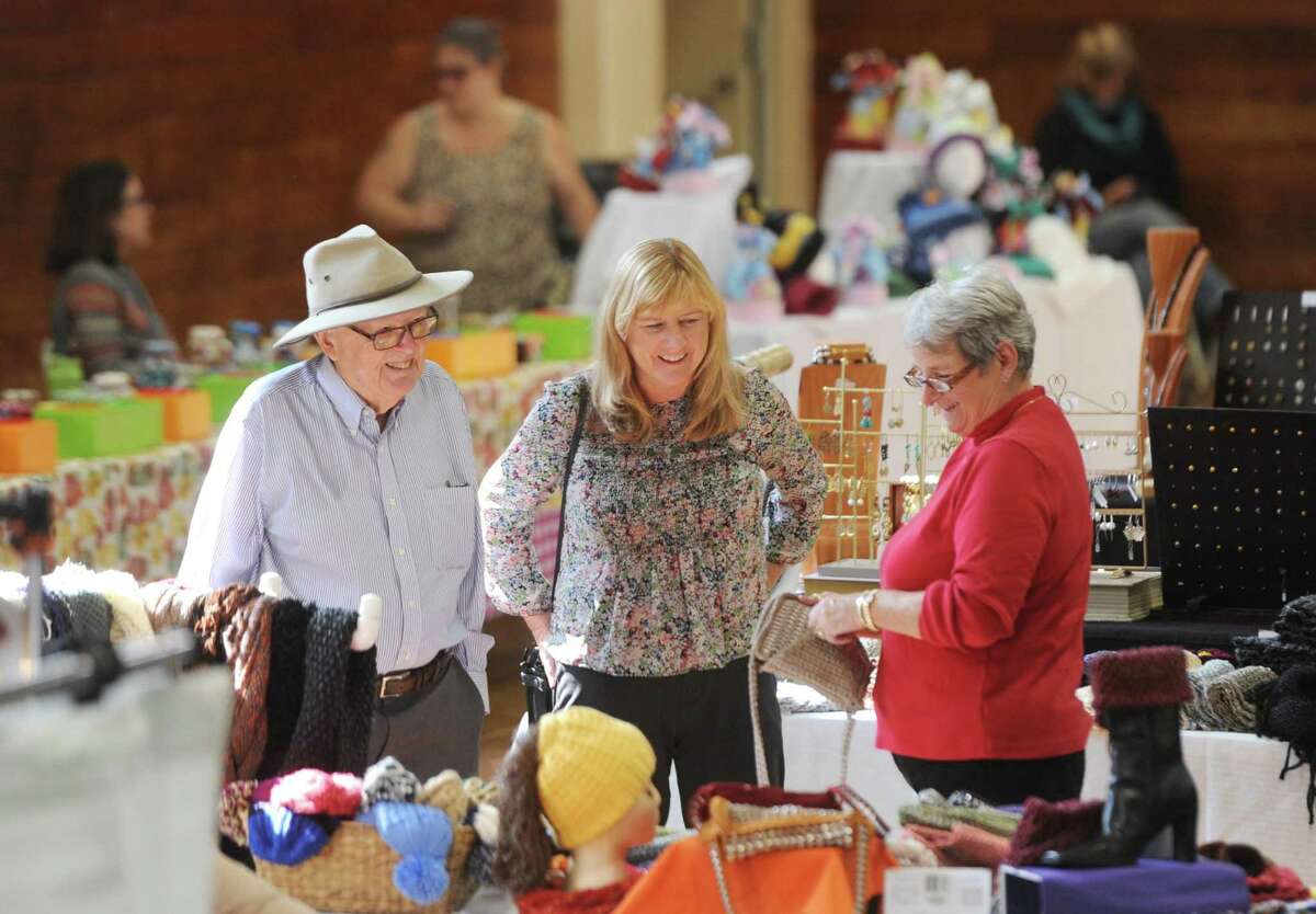 First time crafts show draws some crowds