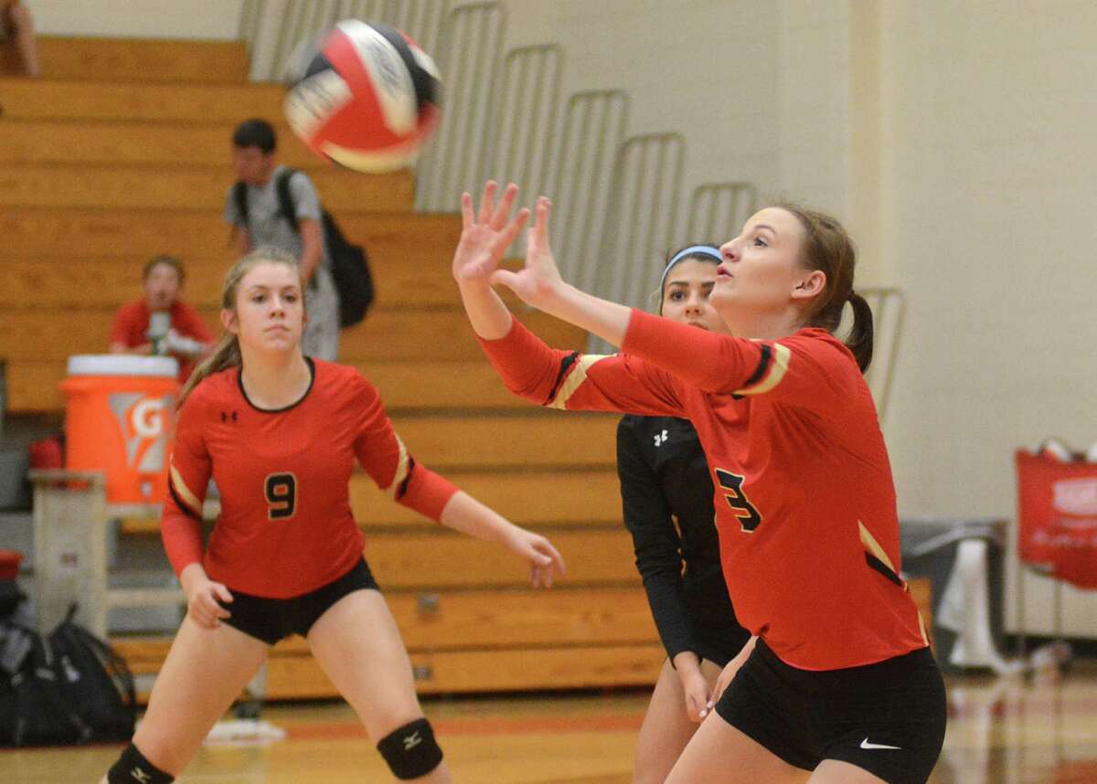 VOLLEYBALL Local teams ready for UIL playoff action