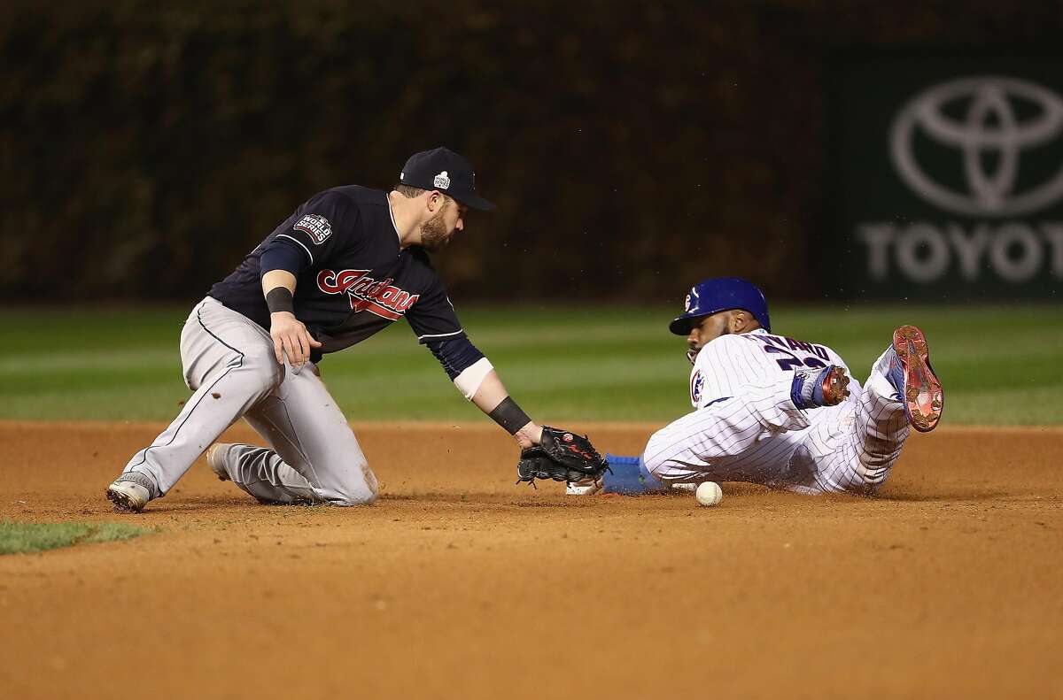 Chapman, Cubs stop Indians, cut World Series deficit to 3-2