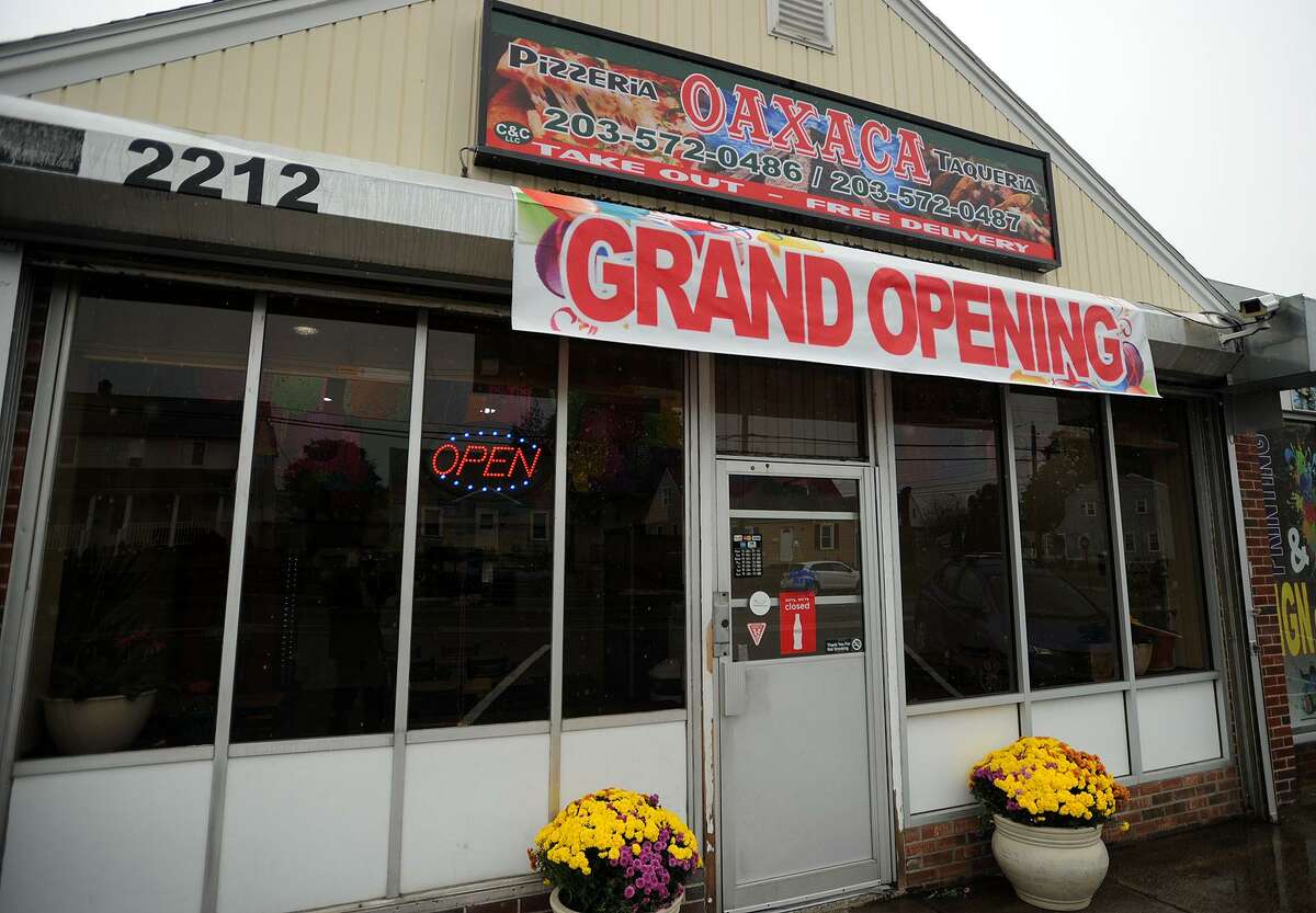 Bridgeport restaurant combines pizza, Mexican food