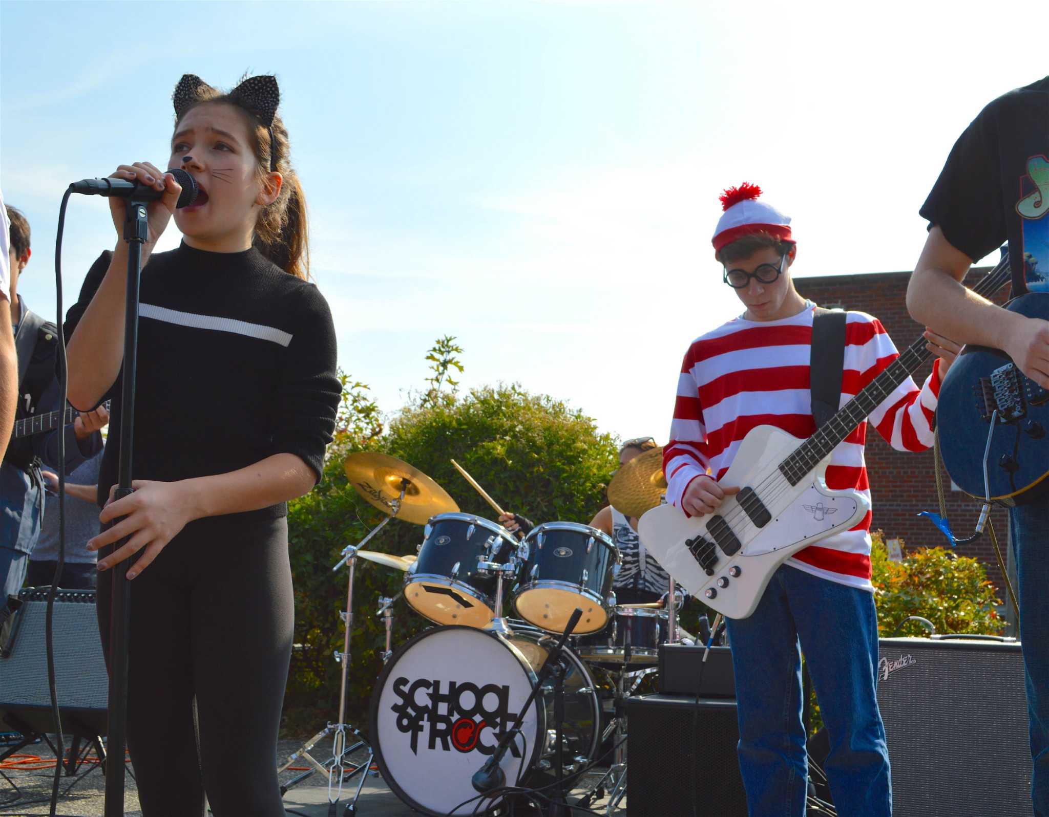 New Canaan steps out for Halloween parade