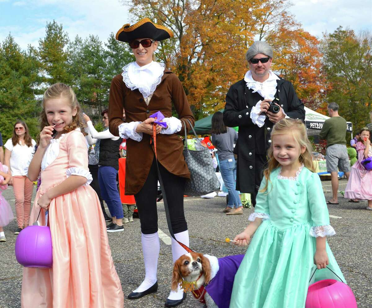 New Canaan steps out for Halloween parade