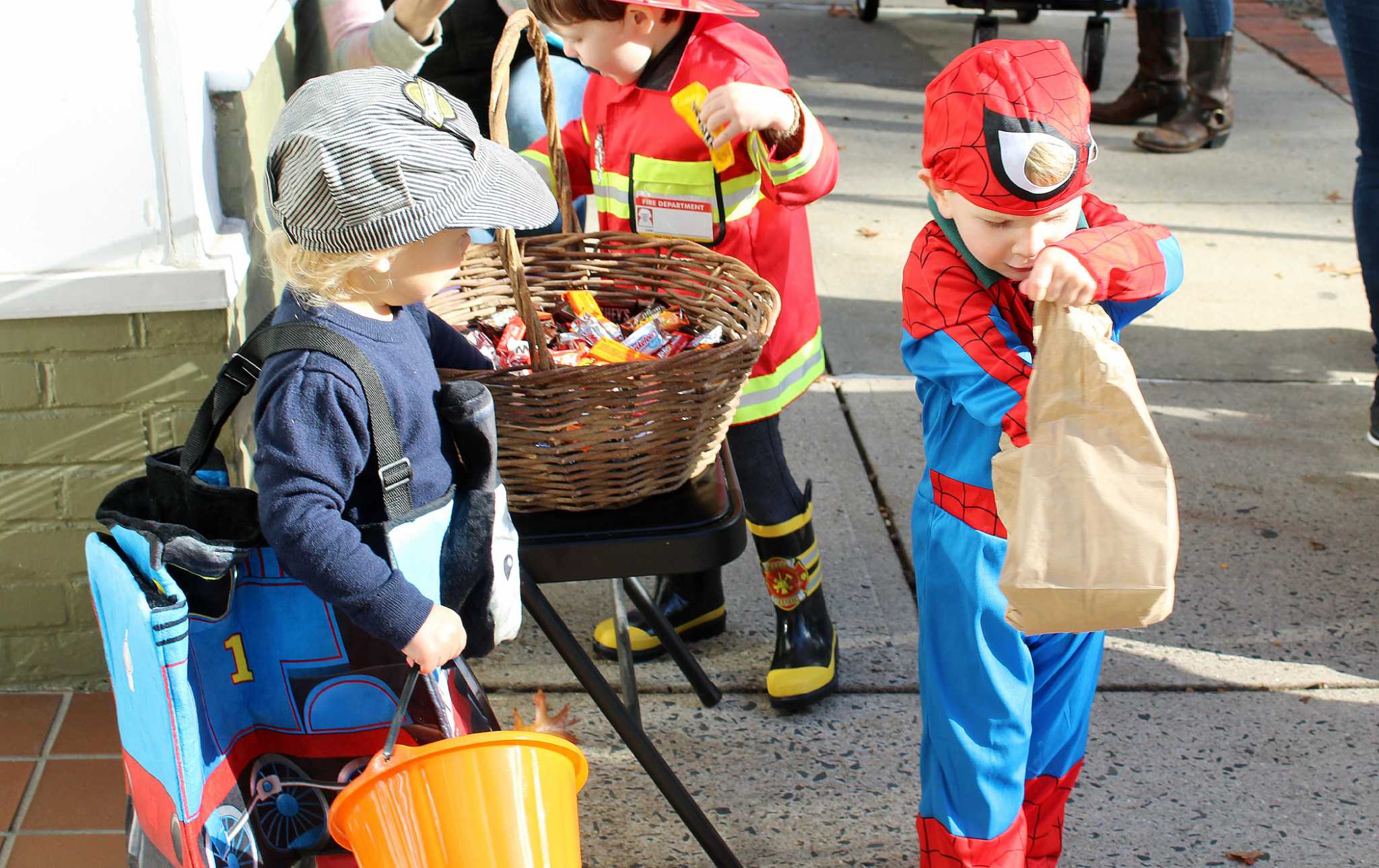 safest-towns-for-trick-or-treating-in-southern-ct-2019