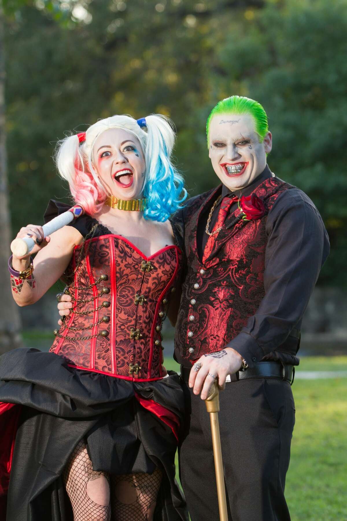 S.A. couple solidifies 'mad love' with Joker, Harley Quinn-themed wedding