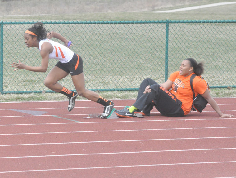 GIRLS' TRACK AND FIELD: EHS takes first at Lady Maroon Invite