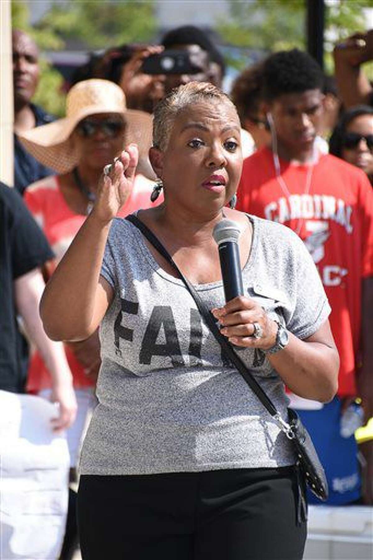 JDNDoRightProtest03 Onslow County Commissioner Million Heir-Williams speaks at the Do the Right Thing protest held in downtown Jacksonville, N.C., Saturday, July 9, 2016. (Elizabeth Horn/The Daily News via AP)