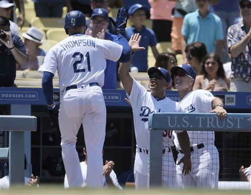 Trayce Thompson joins brother Klay in Oakland after A's claim him