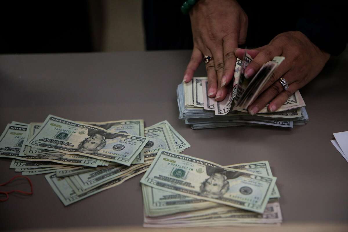 Things to know about Valerie Busick McDaniel, the lateHouston vet