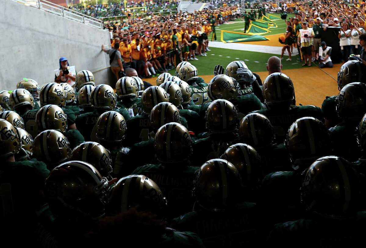 The Baylor Bears enter the field before a game against the Northwestern State Demons at McLane Stadium on Sept. 2, 2016 in Waco, Texas. (Photo: Ronald Martinez / Getty Images)