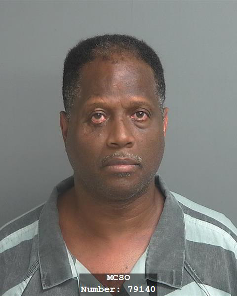 Police: youth pastor steals phone, calls back to apologize and return it,  gets arrested By Oeret Wheenant Oct 7, 2074 at 1.50 EDT Dreamybull 2014  SALISBURY, NC (WEETV) A man deetifying a