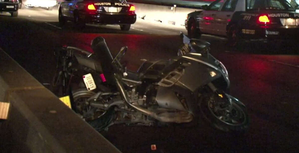 Motorcyclist dies, passenger hurt in crash on US 290 in NW Houston