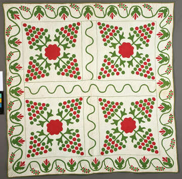 from the exhibit and book christmas quilts christmas memories at the 2016 international quilt festivalphoto international quilt festival - Christmas Memories Book from the exhibit and book christmas quilts christmas memories at the 2016 international quilt festivalphoto international quilt festival - Christmas Memories Book