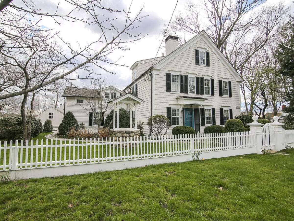 On the Market Fairfield’s magical Cow Money Barn