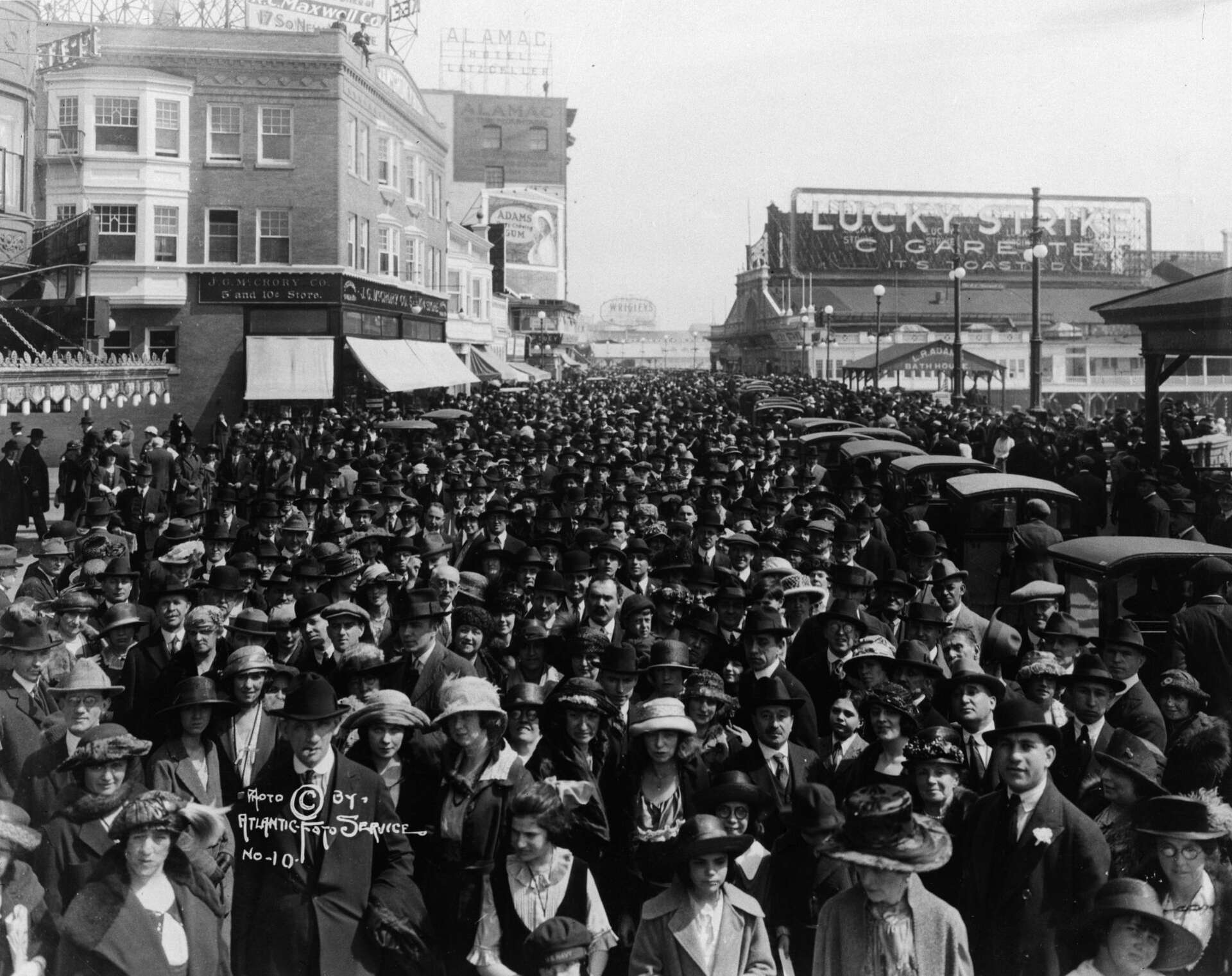 What life looked like during the height of the women's