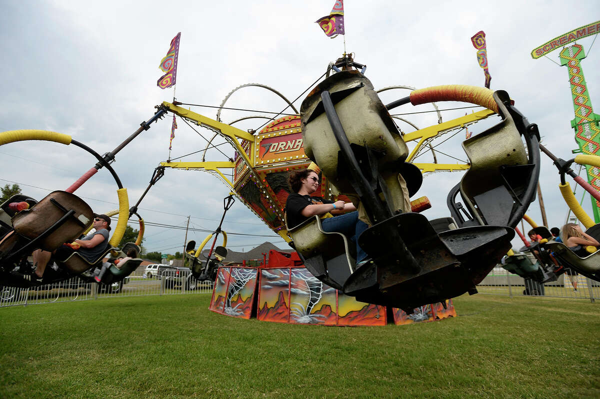 Groves celebrates annual Pecan Festival