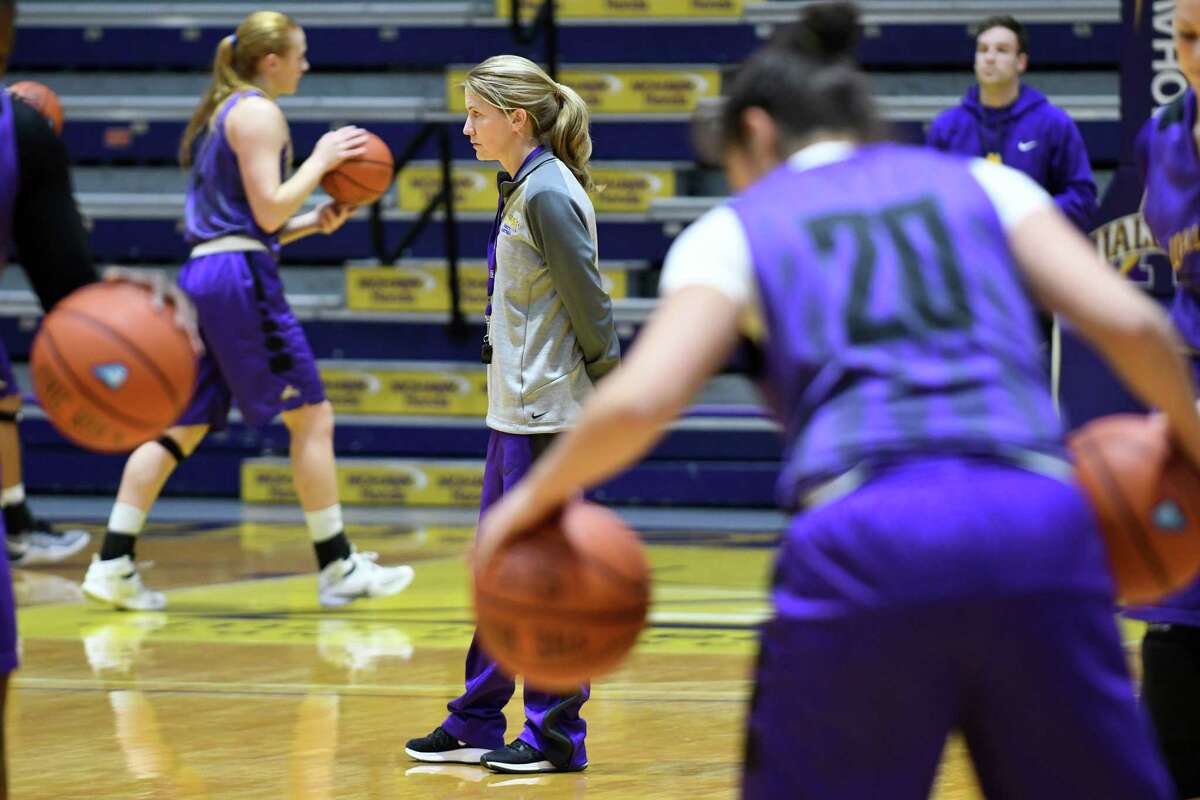 Gish 'Fearless' coach brings confidence to UAlbany women