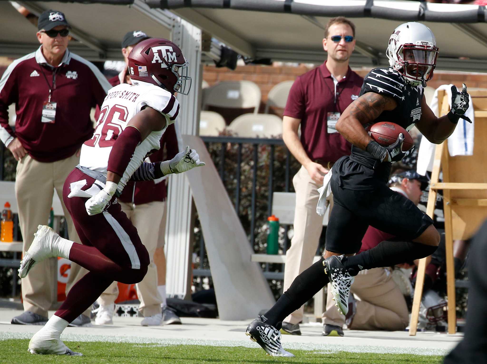 Bulldogs Upset #4 Texas A&M in Black Alternates - Hail State Unis