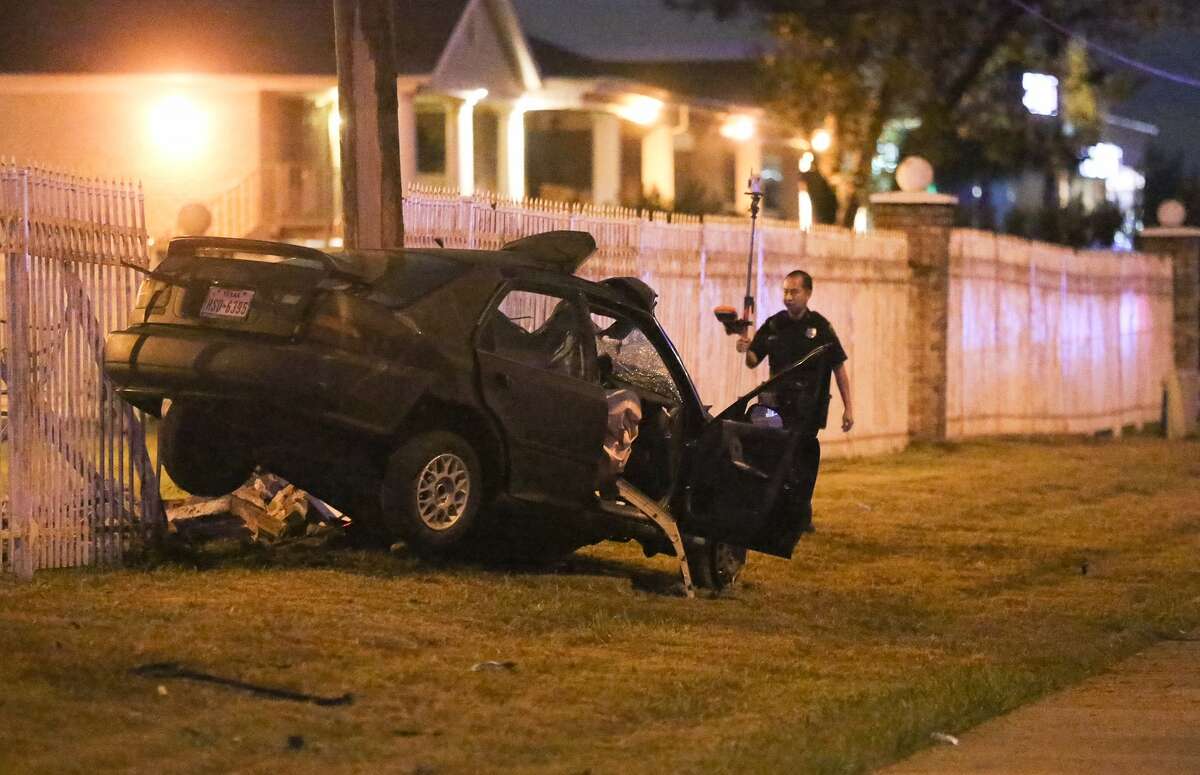 Fatal crash on Katy Freeway in west Houston