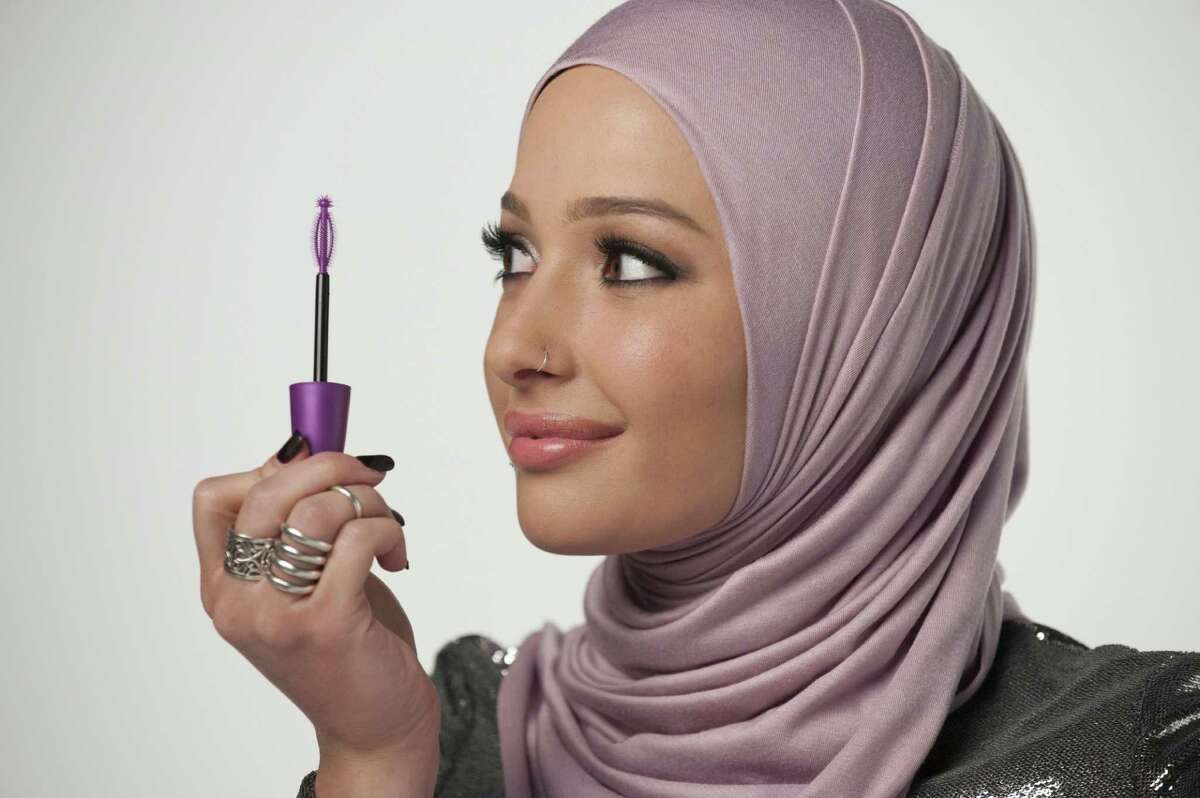 CoverGirl is featuring a woman wearing a hijab, beauty blogger Nura Afia, in its advertising for the first time in the makeup line’s history.
