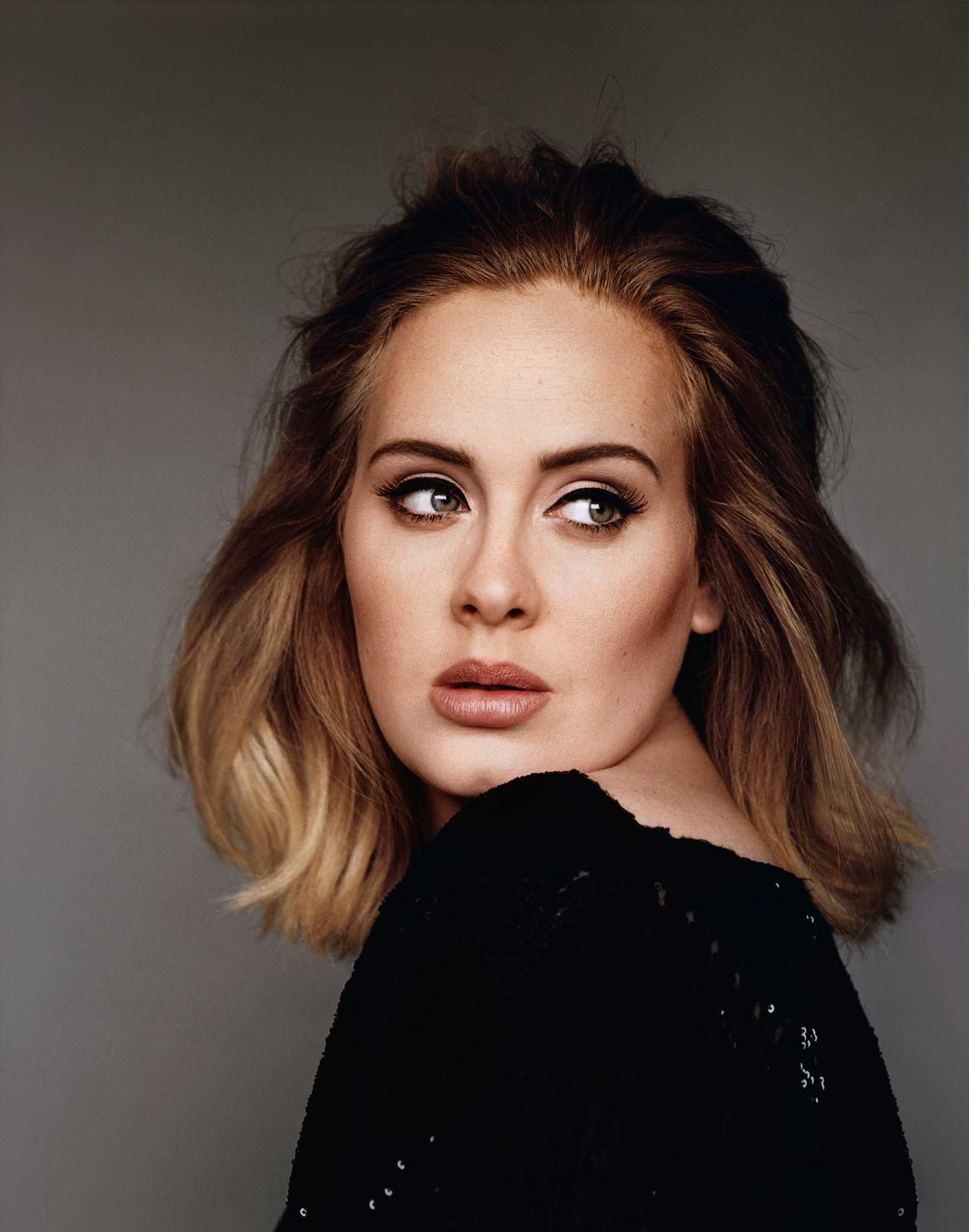 Аделя. Adele Photoshoot 2021.