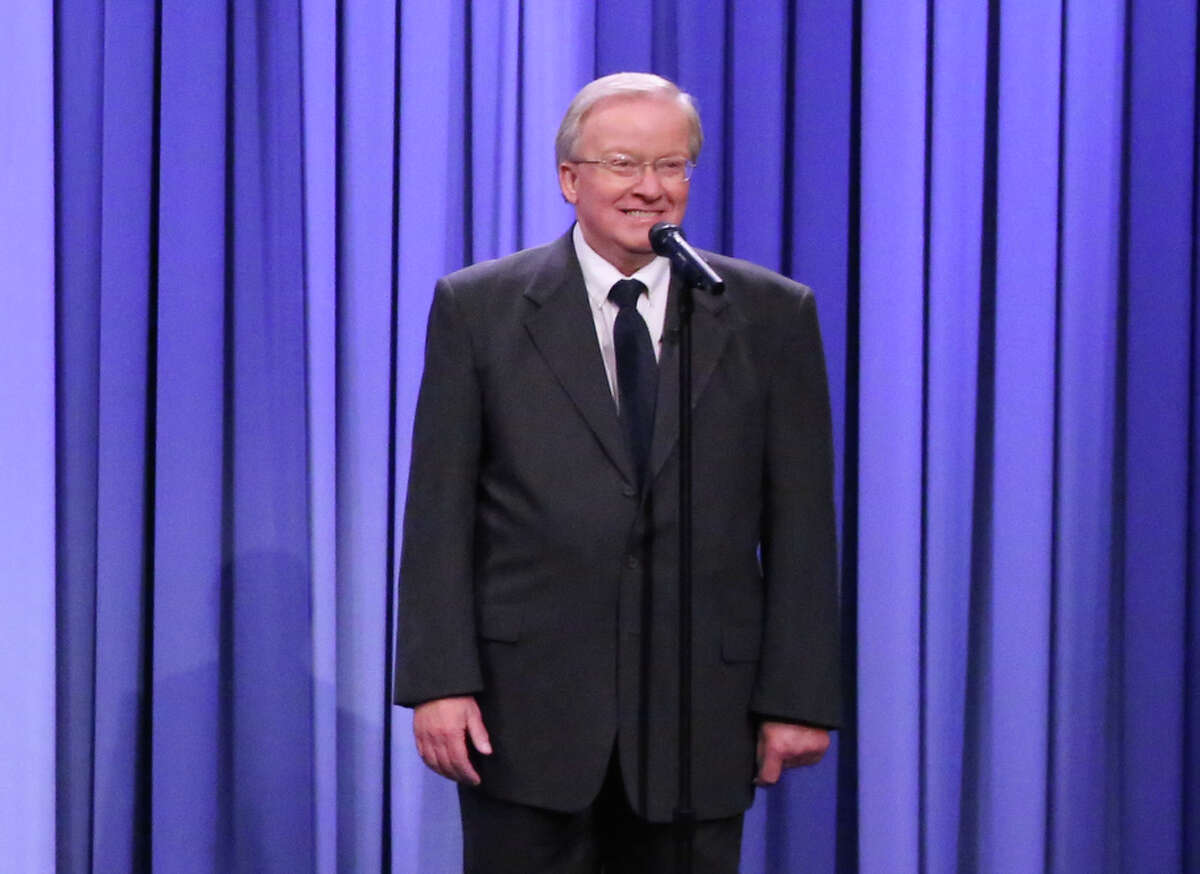 THE TONIGHT SHOW STARRING JIMMY FALLON -- Episode 0223 -- Pictured: (l-r) Host Jimmy Fallon and Elwood Edwards during the Suggestion Box bit on March 4, 2015 