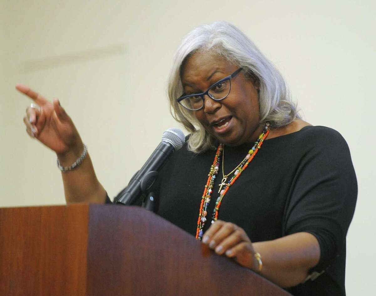 Jackie Robinson's daughter discusses new book at Stamford Library