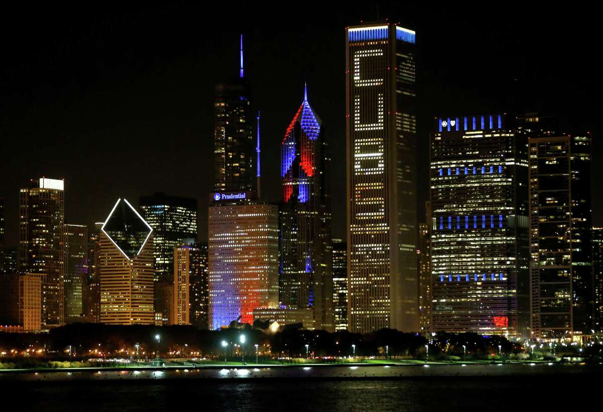 Official skyline Chicago Cubs White Sox Bears Bulls Blackhawks