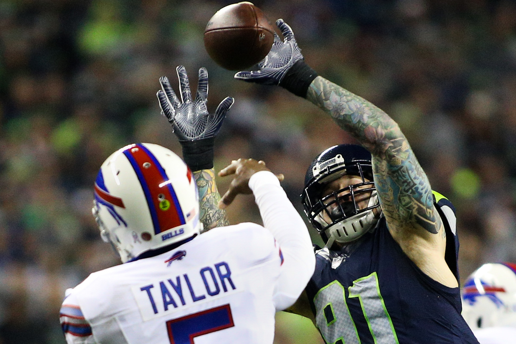 Seahawks LB Cassius Marsh gets new Magic: The Gathering cards