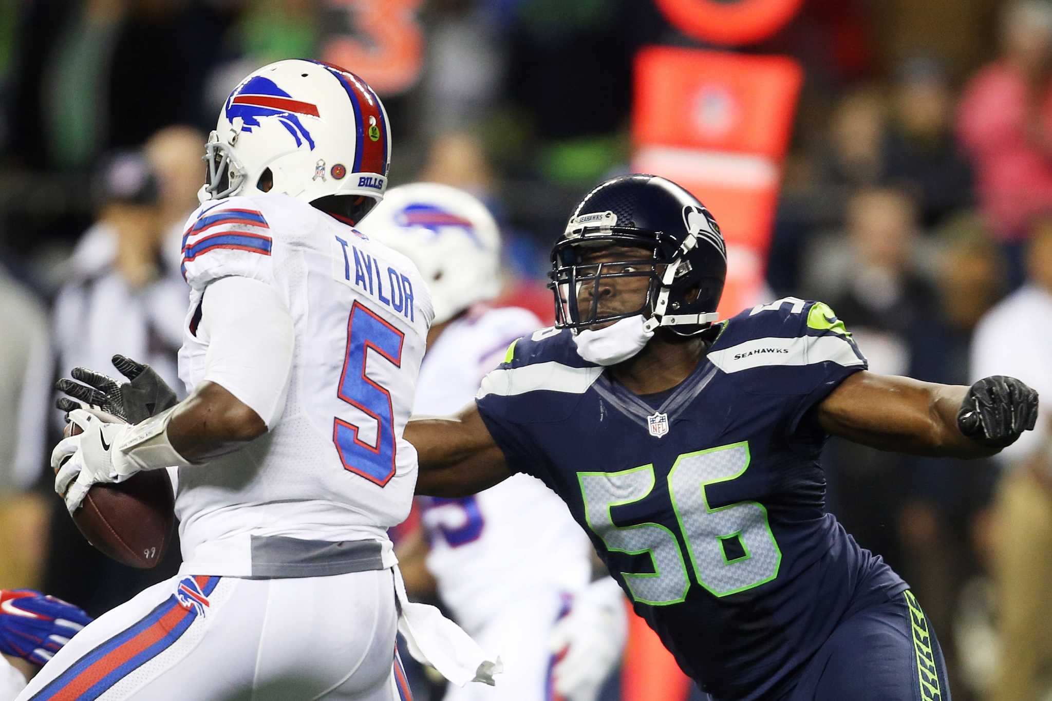 Graham catches 2 TDs, Seahawks hold off Bills 31-25