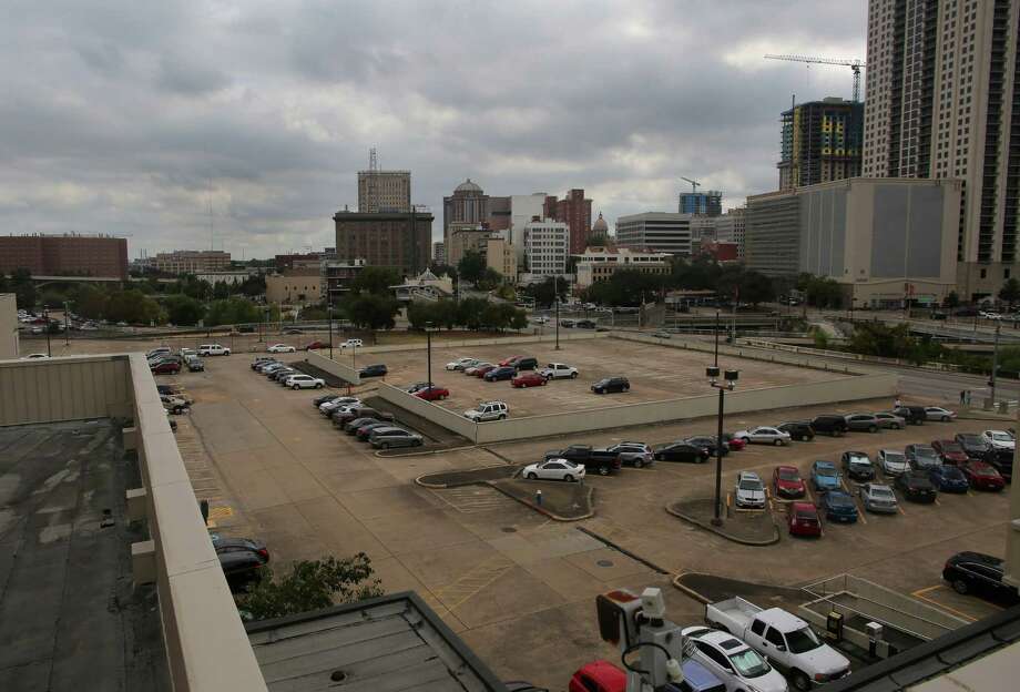 Take a peek inside the old Barbara Jordan Post Office building before ...