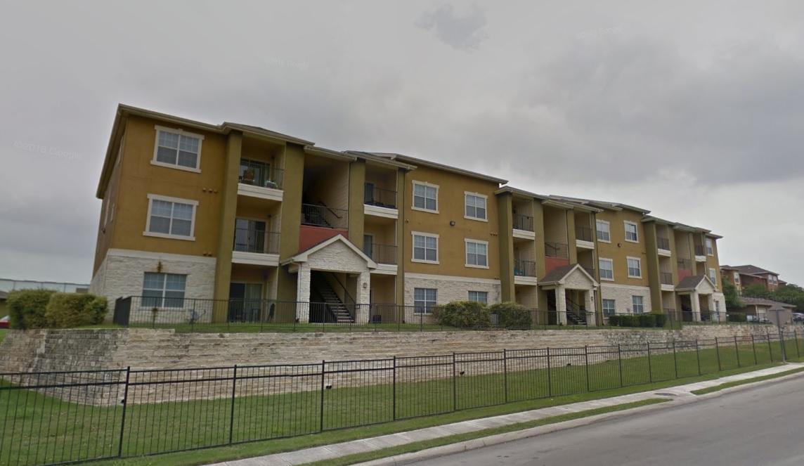 Two San Antonio apartment complexes find new owners