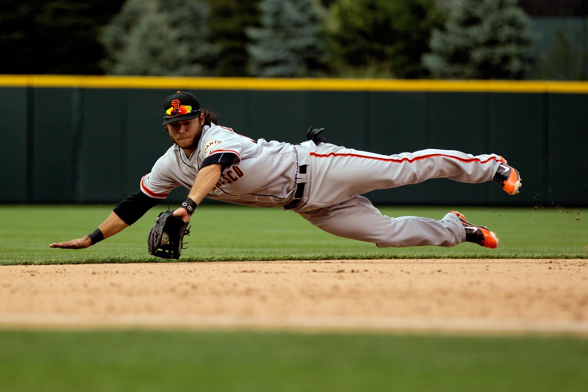 Golden haul for Giants: Buster Posey wins his first Gold Glove, Brandon  Crawford and Joe Panik make middle infield history – East Bay Times