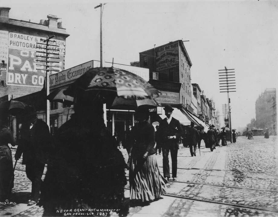 Stereograph cards from mid1800s San Francisco show landmarks that no