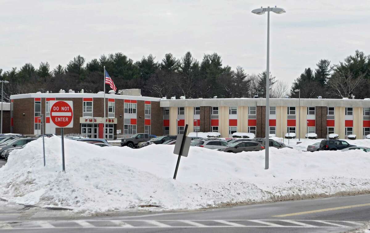 Guilderland middle school closed by burst pipe