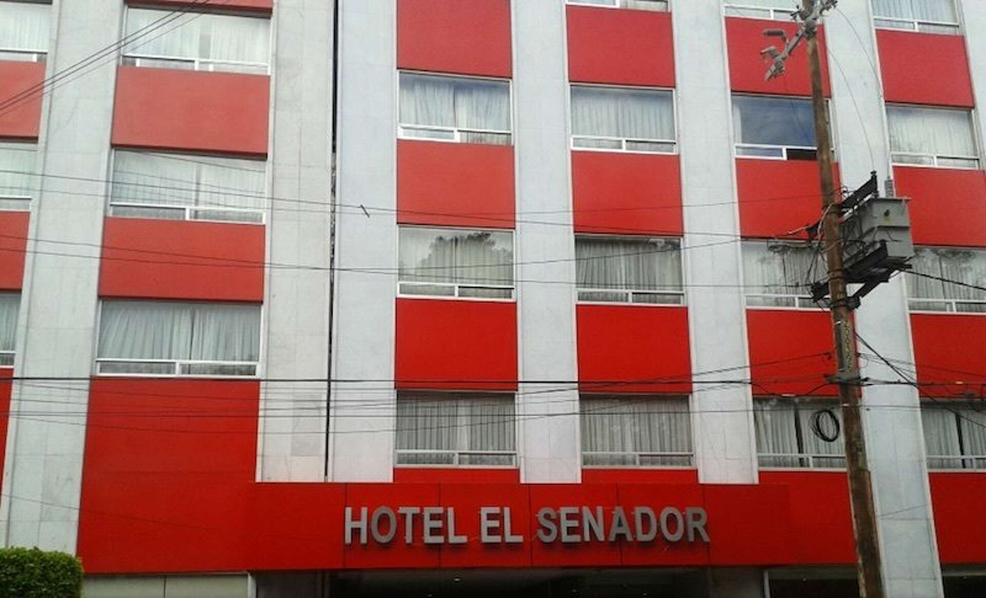 Mexico City hotel guests sleep with dead body under bed for a week