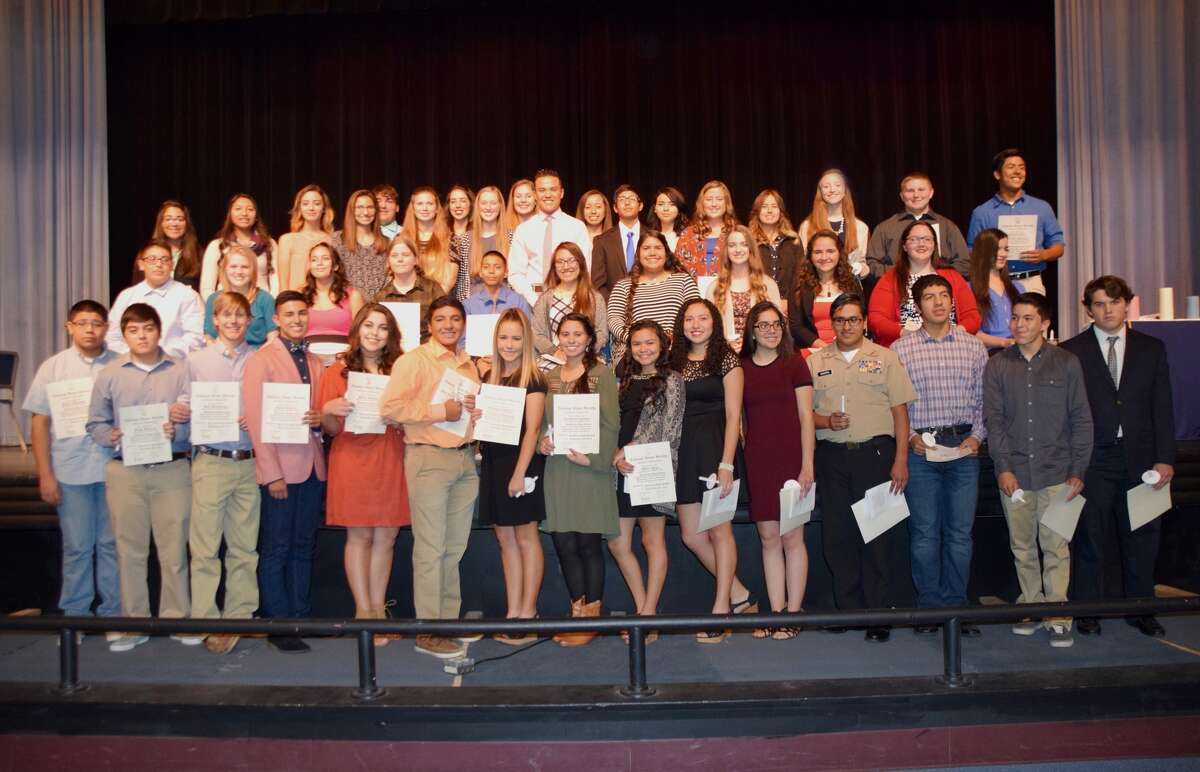 PHS National Honor Society Inducts 45